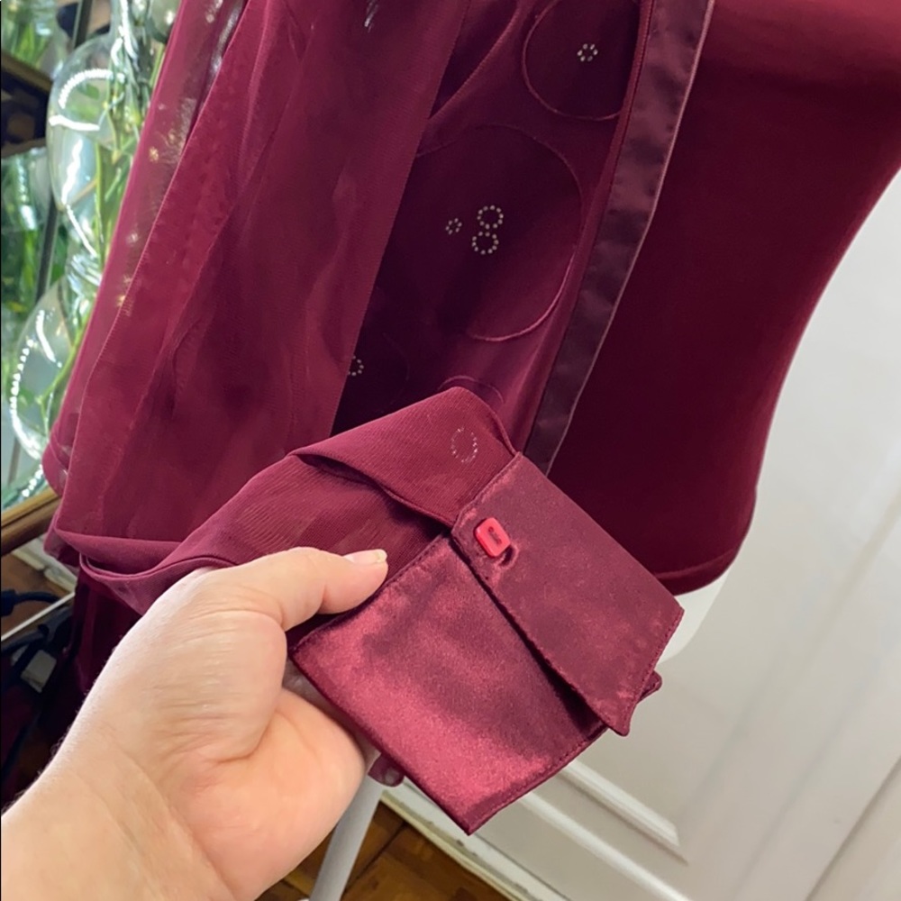 Blouse - Picture 10 of 10